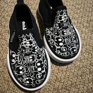 Size 3 Baby Slip On Shoes | New Oshkosh Navy Blue | Skulls Halloween Fall